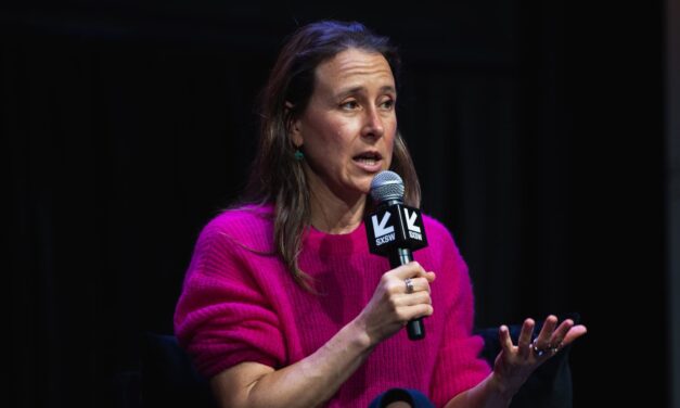 23Andme examines strategic alternatives and would like to create capital
