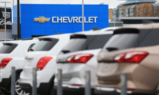 GM reports a robust sales in the first quarter as industry clips for tariffs
