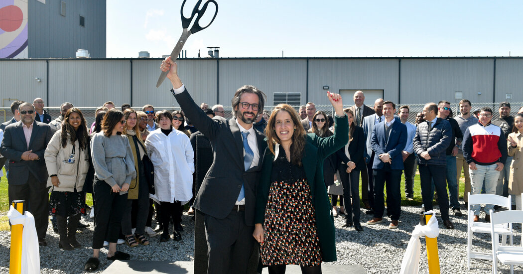 Infant formula manufacturer linked to botulism outbreak had known problems