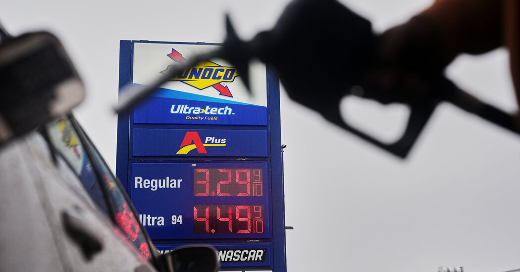 Gas prices continue to rise in the US, rising 14% in a week